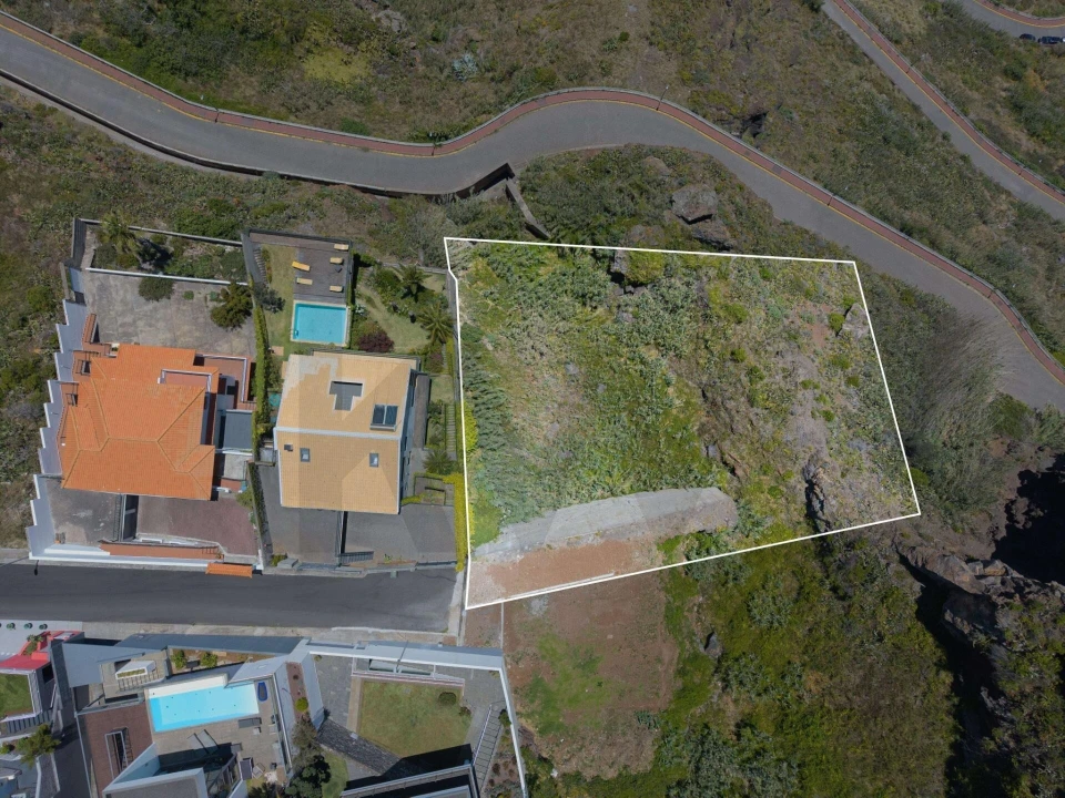 Terreno para Venda em Caniço Foto 4