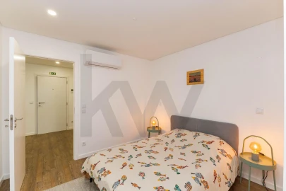 Apartamento T1 para Venda em Santa Marinha e São Pedro da Afurada