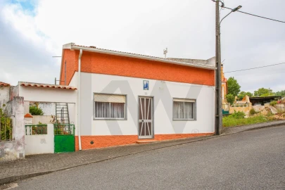 Moradia T2 para Venda em Ramalhal