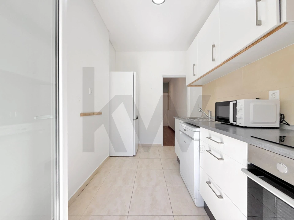 Apartamento T1 para Venda em Camarate, Unhos e Apelação Foto 18