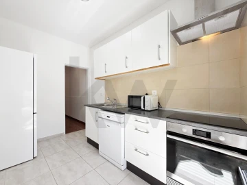 Apartamento T1 para Venda em Camarate, Unhos e Apelação