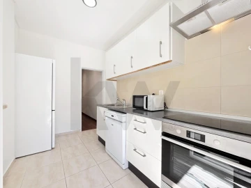 Apartamento T1 para Venda em Camarate, Unhos e Apelação