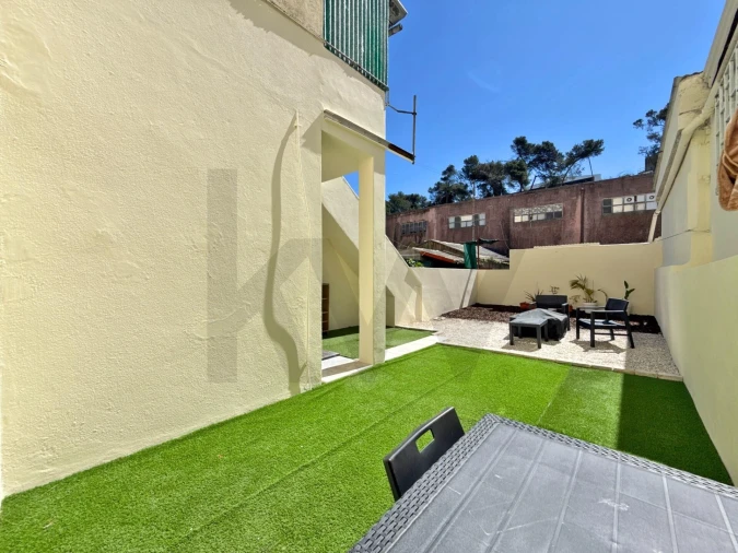 Apartamento T1 para Venda em Camarate, Unhos e Apelação Foto 27