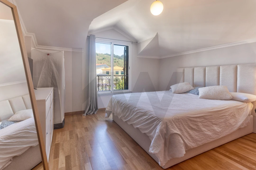 Apartamento T2 para Venda em Caniço Foto 10
