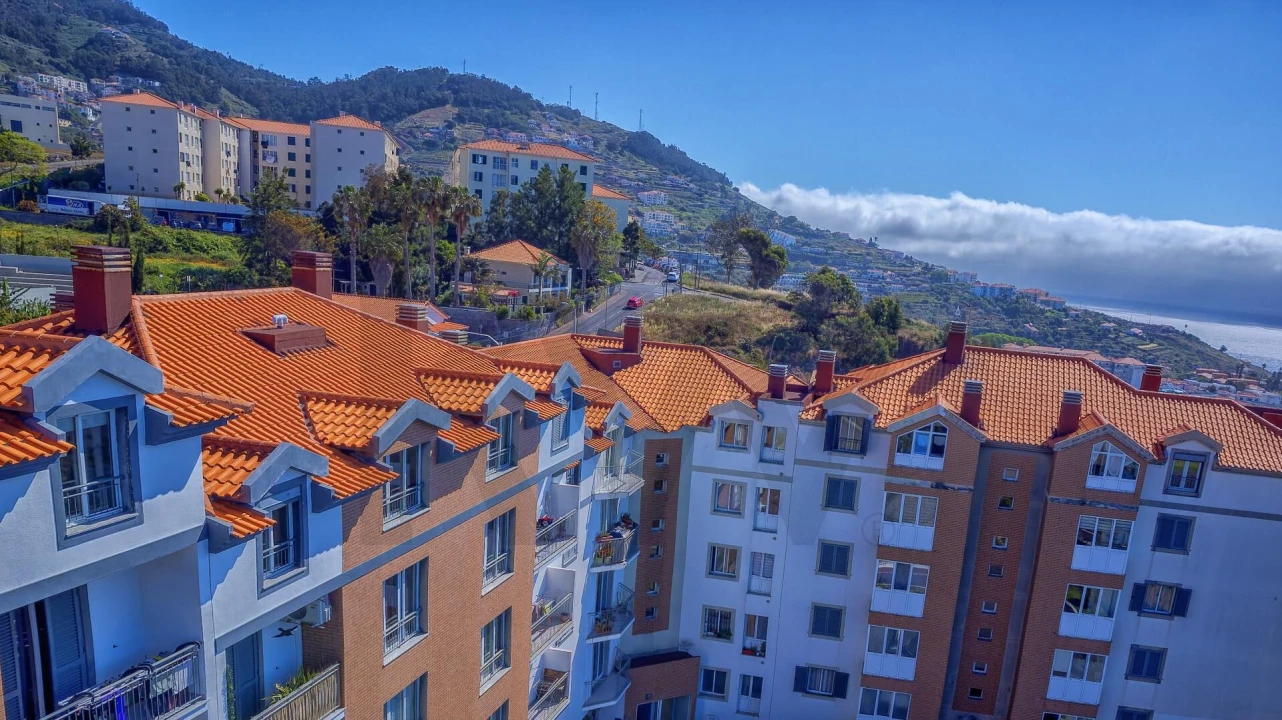 Apartamento T2 para Venda em Caniço Foto 28