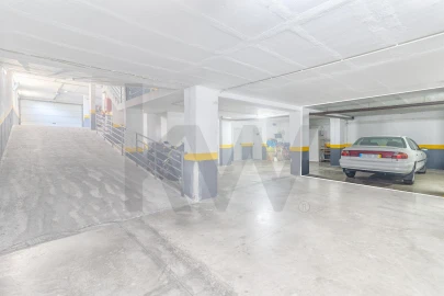 Apartamento T2 para Venda em Caniço