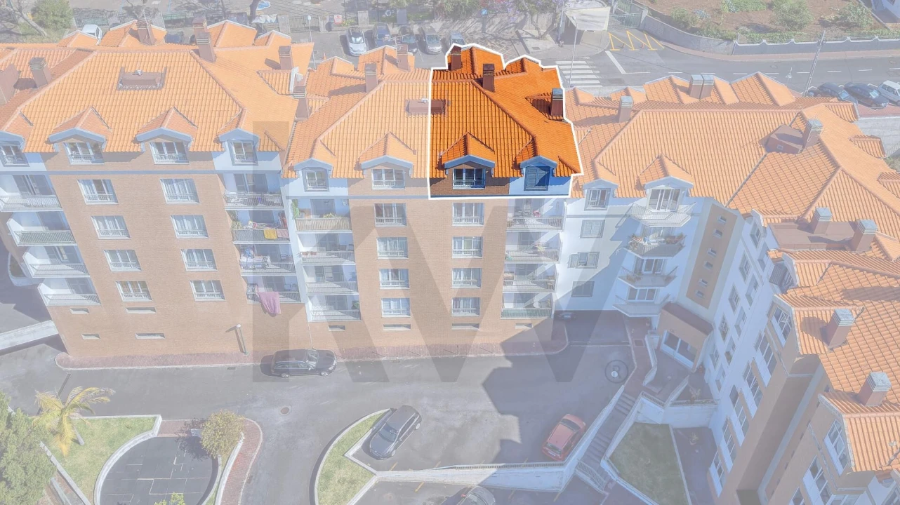 Apartamento T2 para Venda em Caniço Foto 17
