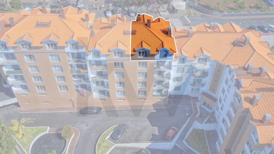 Apartamento T2 para Venda em Caniço Foto 17