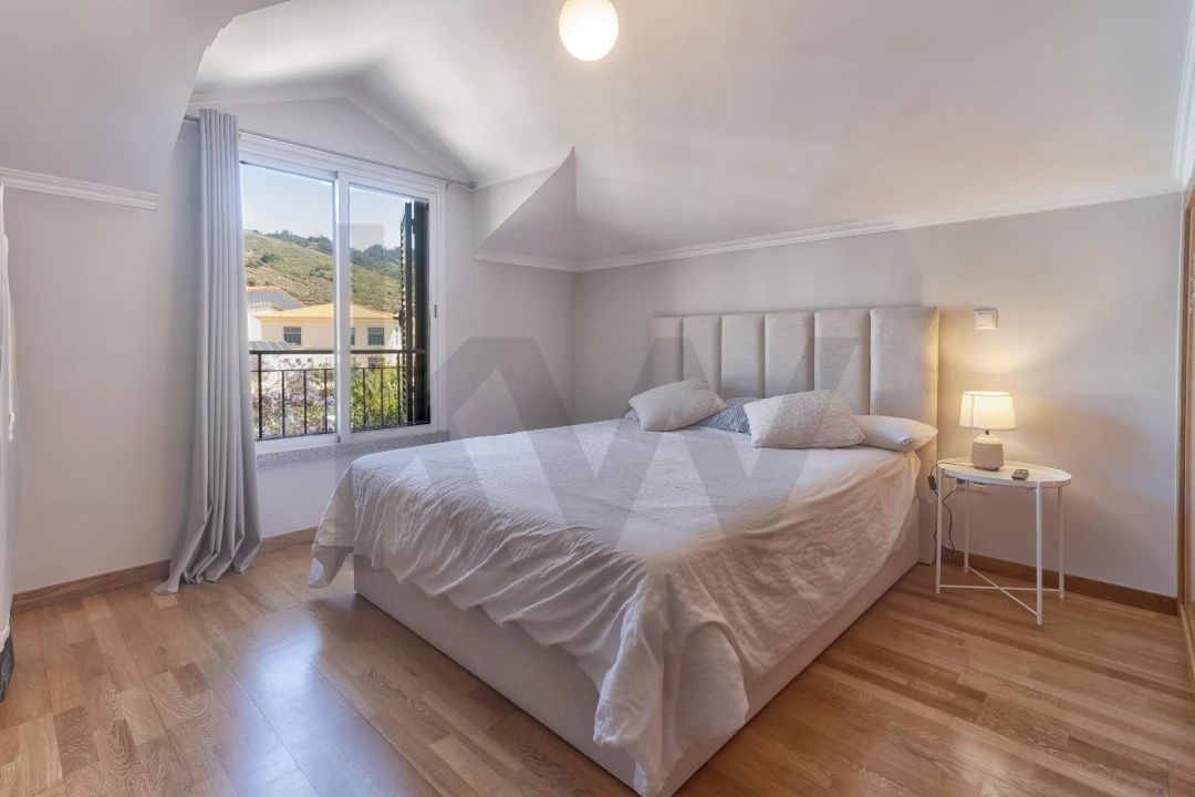 Apartamento T2 para Venda em Caniço Foto 9