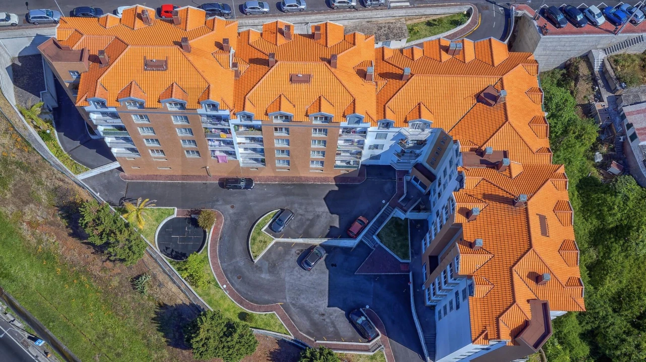 Apartamento T2 para Venda em Caniço Foto 20