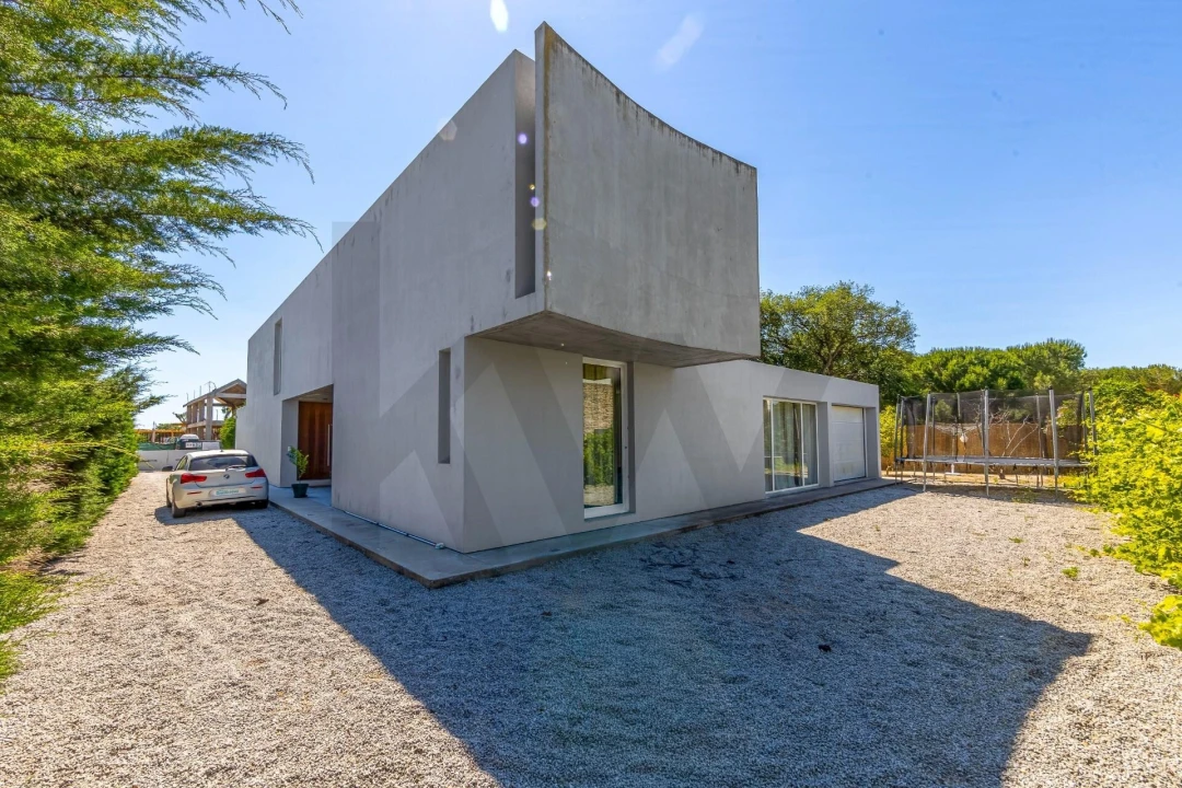 Moradia T5 para Venda em Santo Estêvão Foto 39