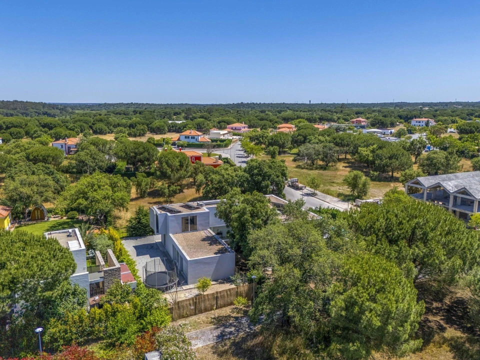 Moradia T5 para Venda em Santo Estêvão Foto 52