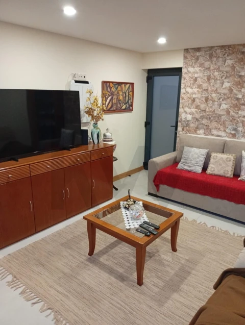 Moradia T2 para Venda em Couto de Esteves