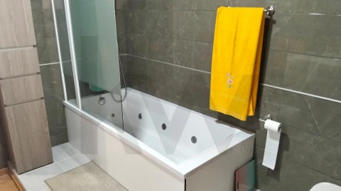 Moradia T2 para Venda em Couto de Esteves
