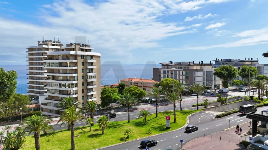Apartamento T1 para Venda em São Martinho Foto 12