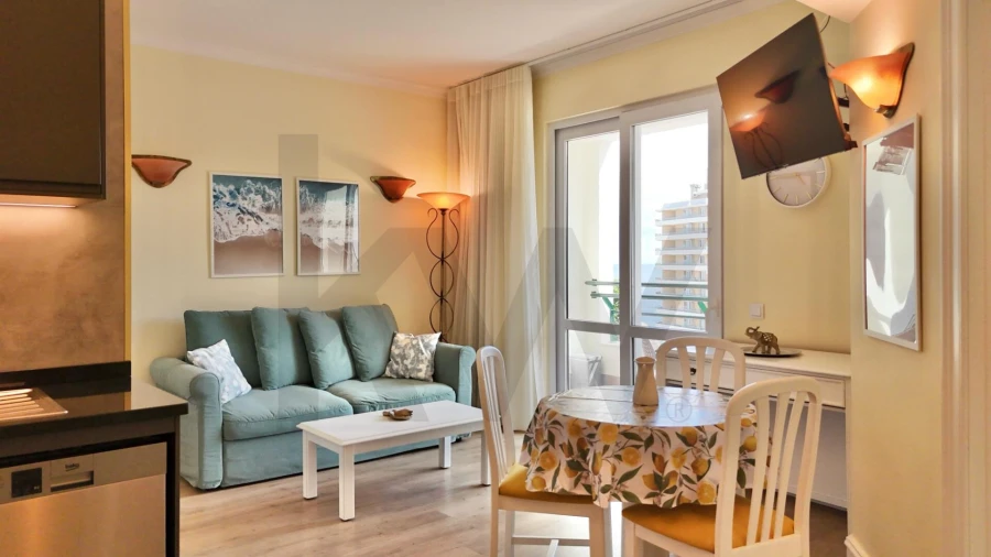 Apartamento T1 para Venda em São Martinho Foto 6