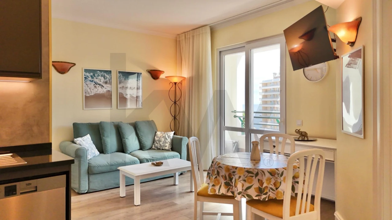 Apartamento T1 para Venda em São Martinho Foto 6