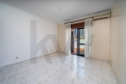 Apartamento T2 para Venda em Portimão