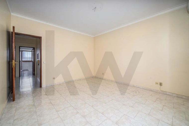 Apartamento T2 para Venda em Portimão Foto 4