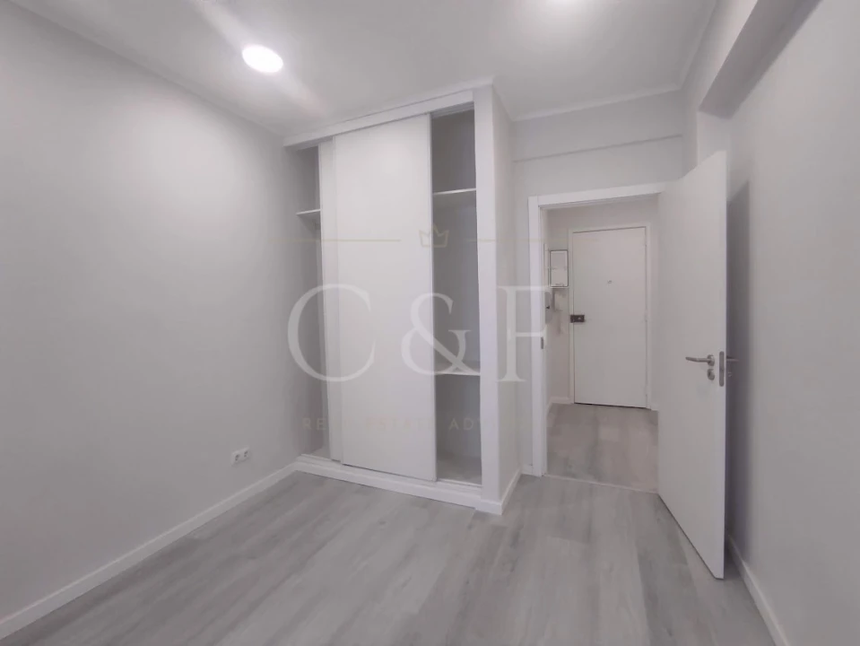 Apartamento T1 para Venda em Venteira Foto 12