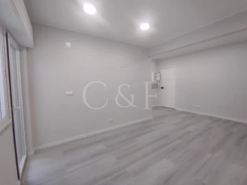 Apartamento T1 para Venda em Venteira