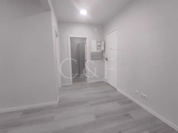 Apartamento T1 para Venda em Venteira