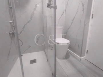 Apartamento T1 para Venda em Venteira