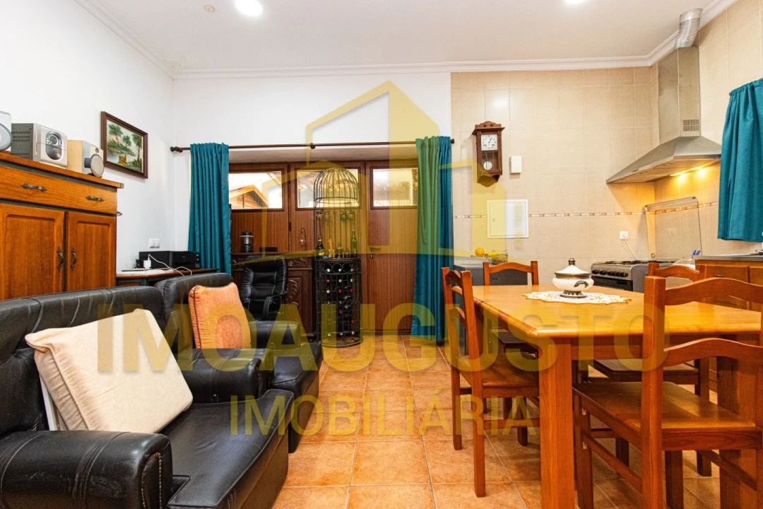 Moradia T1 para Venda em Ramela Foto 9