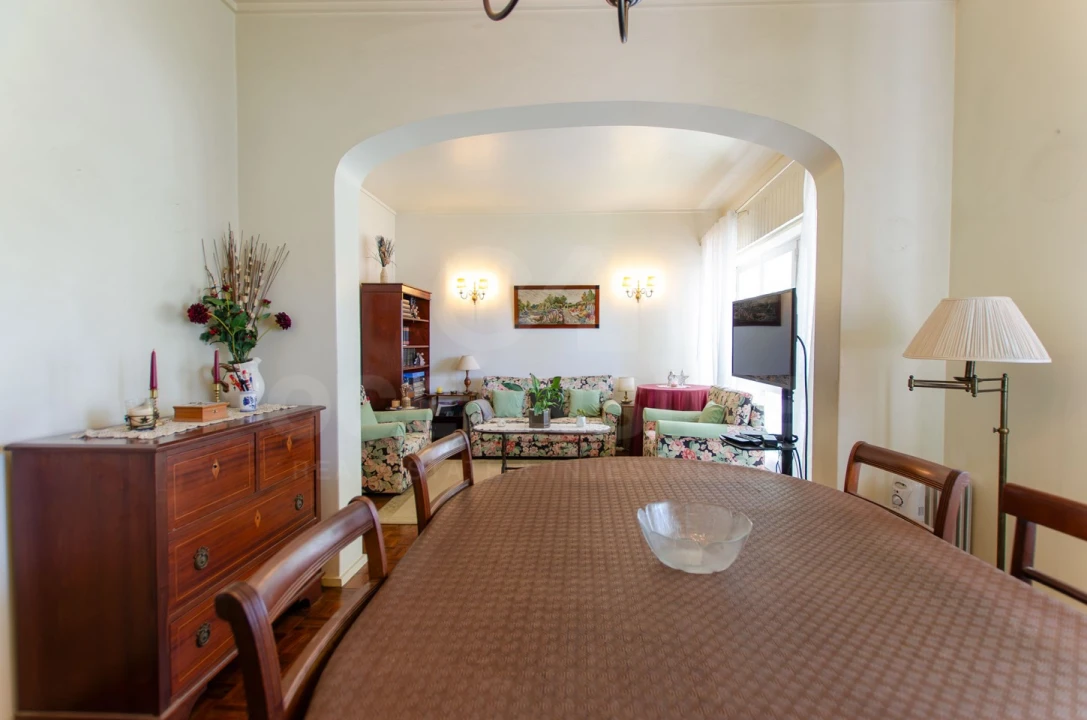 Apartamento T5 para Venda em Oeiras e São Julião da Barra, Paço de Arcos e Caxias Foto 6