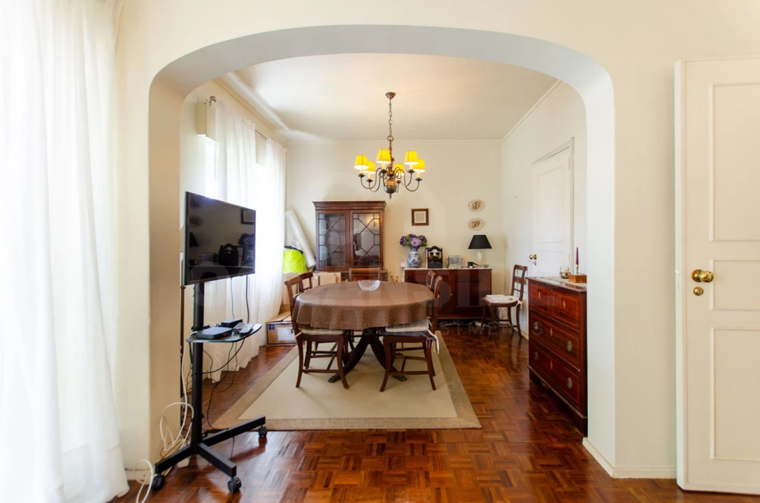 Apartamento T5 para Venda em Oeiras e São Julião da Barra, Paço de Arcos e Caxias Foto 9