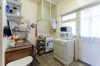 Apartamento T5 para Venda em Oeiras e São Julião da Barra, Paço de Arcos e Caxias