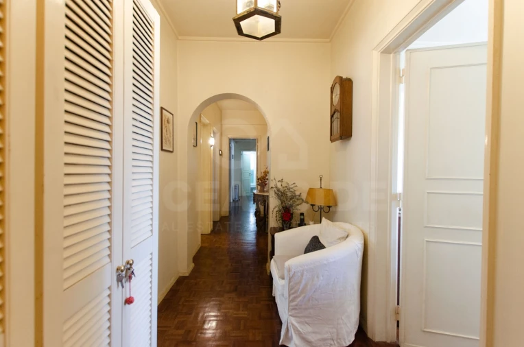 Apartamento T5 para Venda em Oeiras e São Julião da Barra, Paço de Arcos e Caxias Foto 4