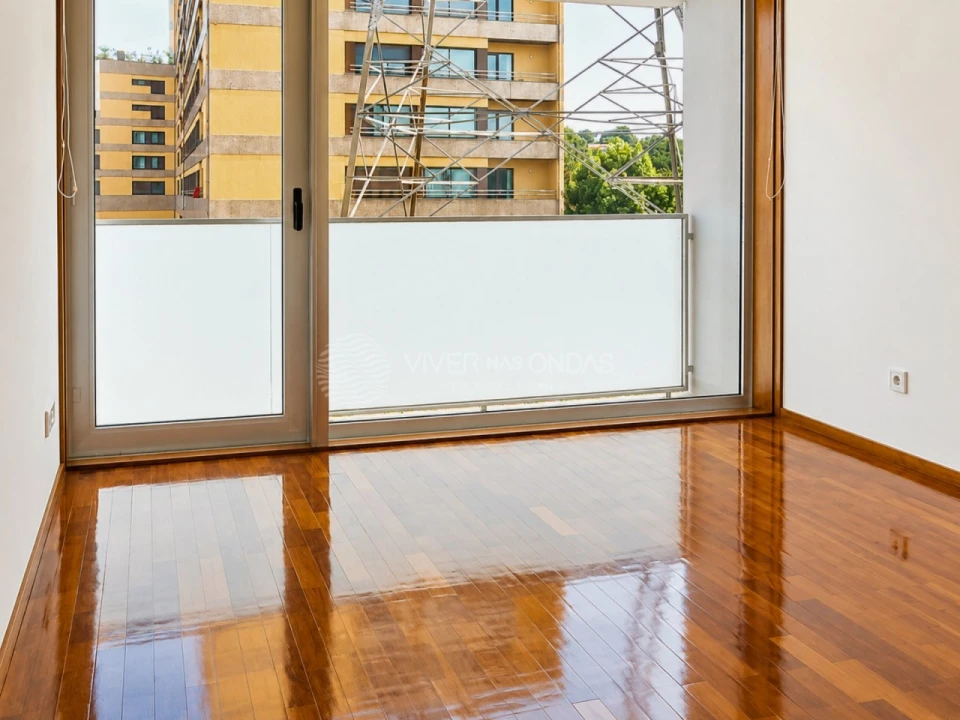 Apartamento T3 para Venda em Cidade da Maia Foto 8