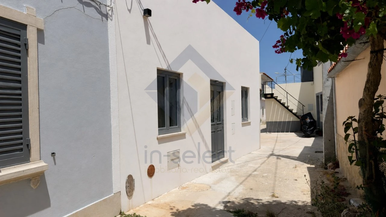 Moradia T2 para Venda em Querença, Tôr e Benafim Foto 2