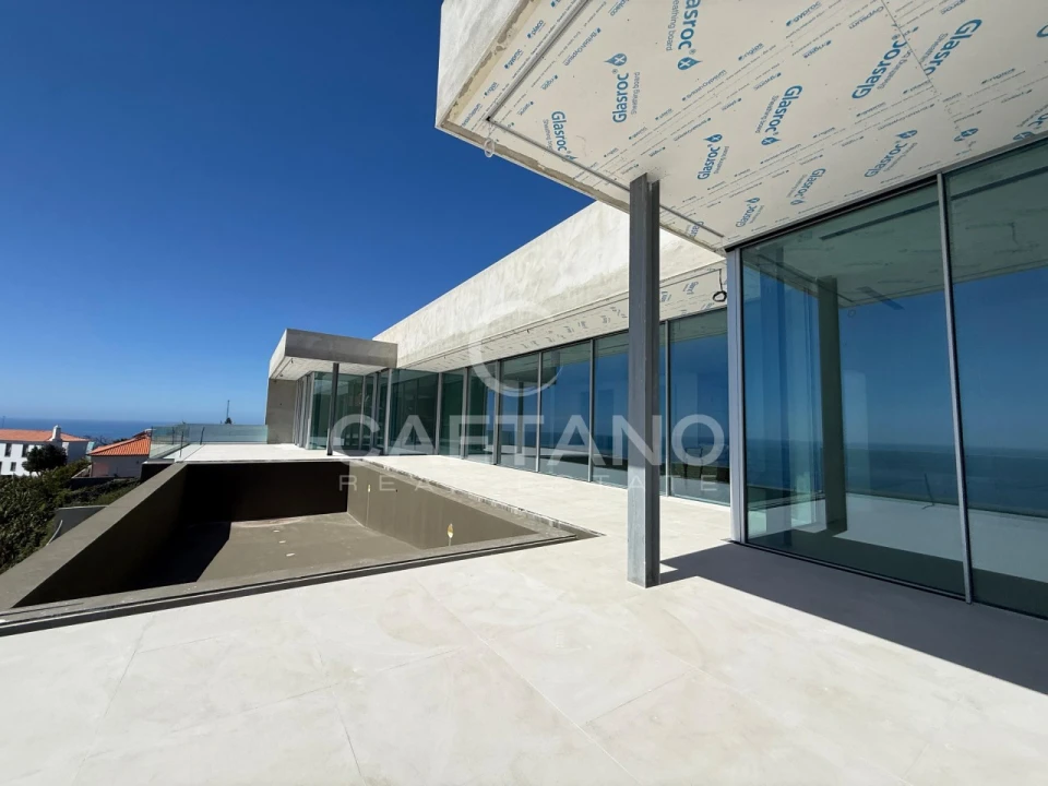 Moradia T3 para Venda em Calheta Foto 2
