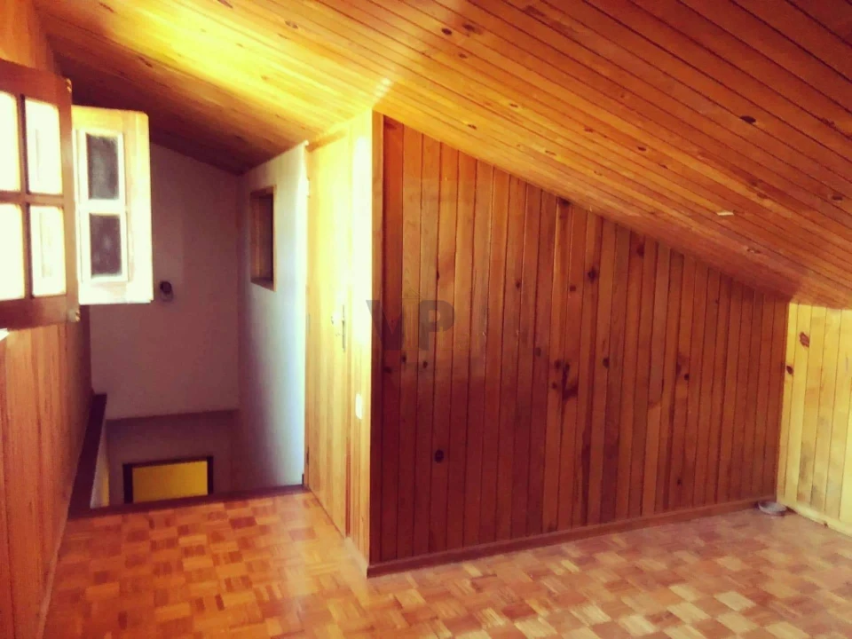 Quinta T5 para Arrendamento em Roriz Foto 29