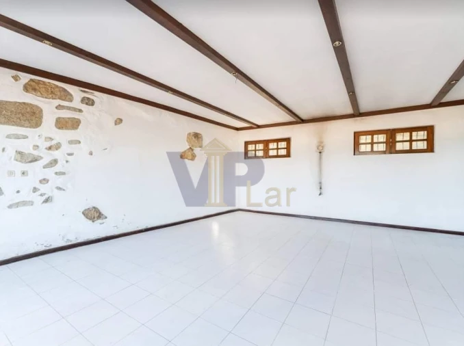 Quinta T5 para Arrendamento em Roriz Foto 11