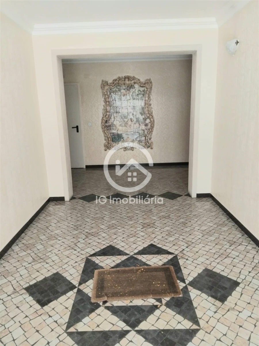 Apartamento T2 para Venda em União das Freguesias de Setúbal Foto 3