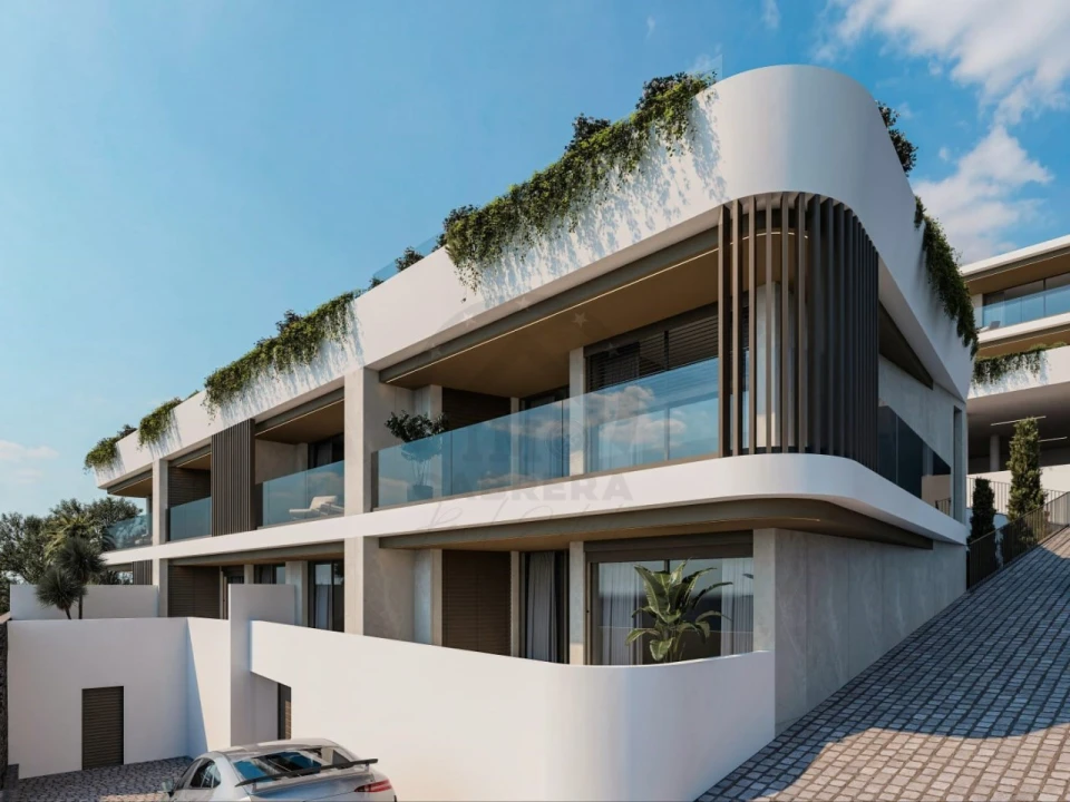 Apartamento T1 para Venda em São Martinho Foto 2