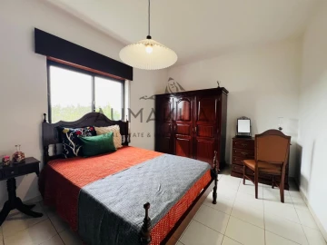 Moradia T7 para Venda em Quarteira