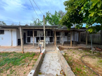 Moradia T7 para Venda em Quarteira