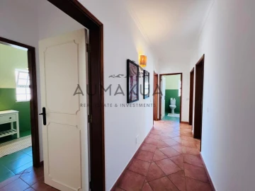 Moradia T5 para Venda em Almancil