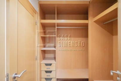Apartamento T2 para Venda em Venteira