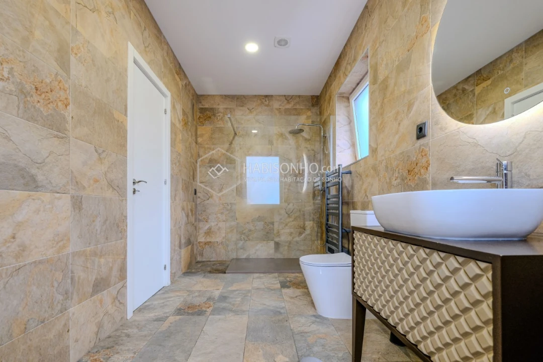 Apartamento T2 para Venda em Bonfim Foto 13
