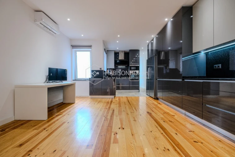 Apartamento T2 para Venda em Bonfim Foto 5