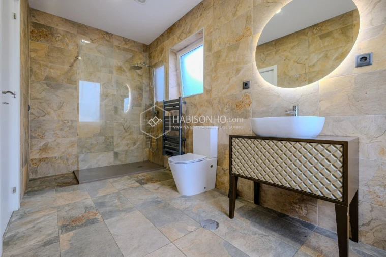 Apartamento T2 para Venda em Bonfim Foto 14