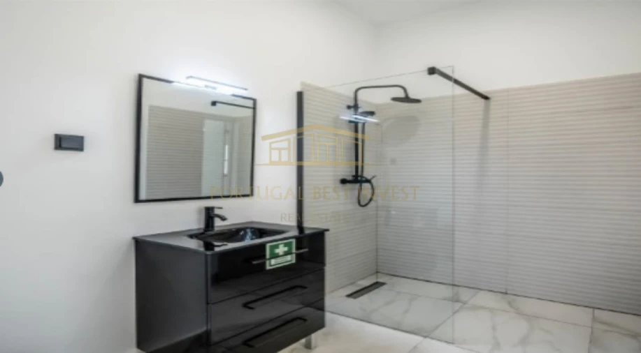 Moradia T3 para Venda em Portimão Foto 12