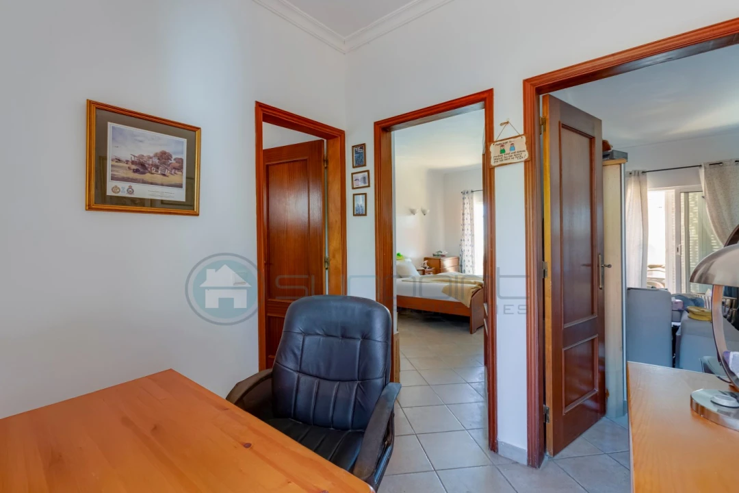 Apartamento T1 para Venda em Luz Foto 8