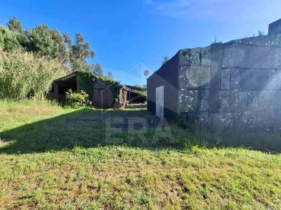 Moradia T6 para Venda em Palmeira de Faro e Curvos Foto 4