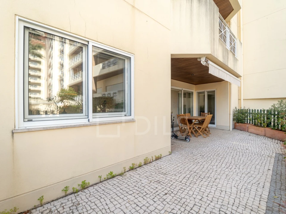 Apartamento T4 para Venda em Aldoar, Foz do Douro e Nevogilde Foto 19